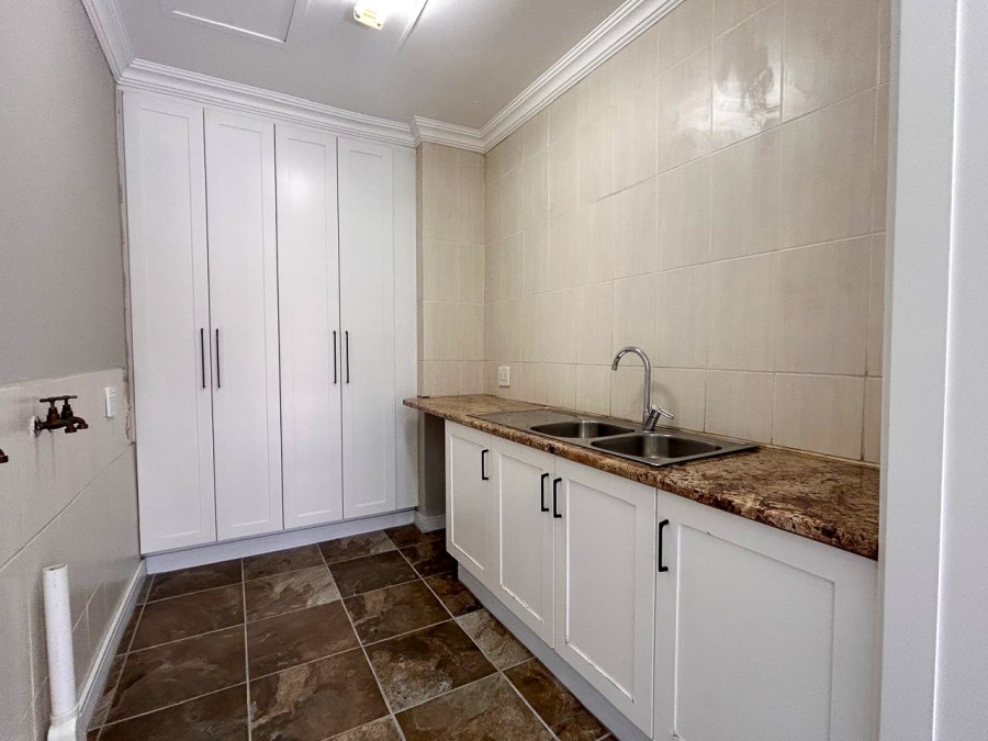 4 Bedroom Property for Sale in Grimbeeck Park North West